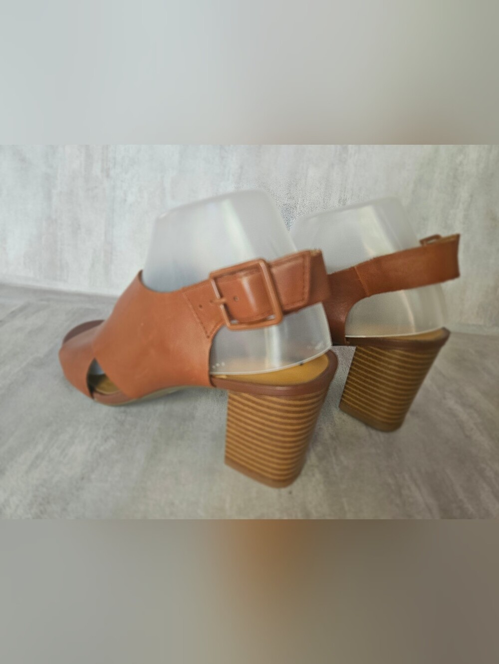 Clarks Collection Women’s Deva Janie Tan Leather Block Heel Sandals Size US 9 M - Picture 10 of 13
